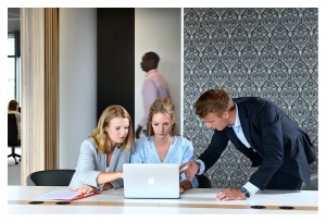 https://www.alainpierot.com:443/files/gimgs/th-10_siemens-coworking-14-08-18-20.jpg